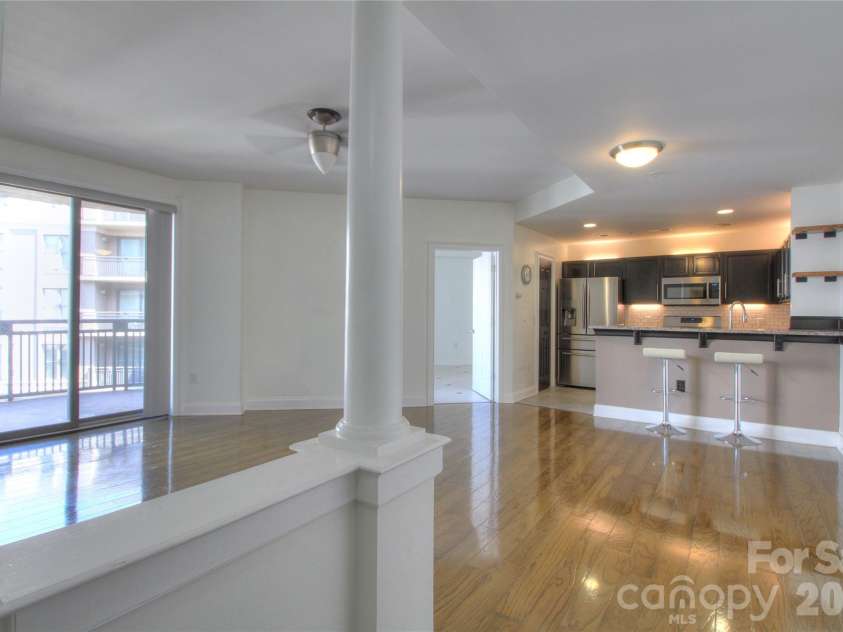 718 Trade Street, Charlotte, NC 28202.  MLS# CAR4413572, YatesRealty ID 2488. 
