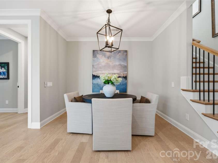 1016 Thatcher Way, Fort Mill, SC 29715.  MLS# CAR4337536, YatesRealty ID 24880. Breakfast Area With Plumbing for Wet Bar/Scullery