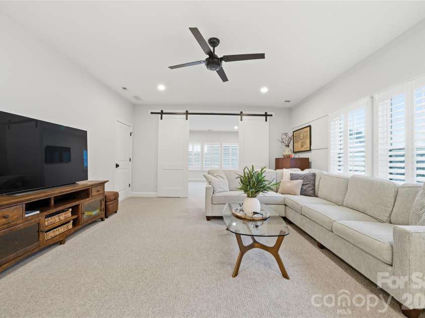 1016 Thatcher Way, Fort Mill, SC 29715.  MLS# CAR4337536, YatesRealty ID 24880. Extends to Additional Flex Space