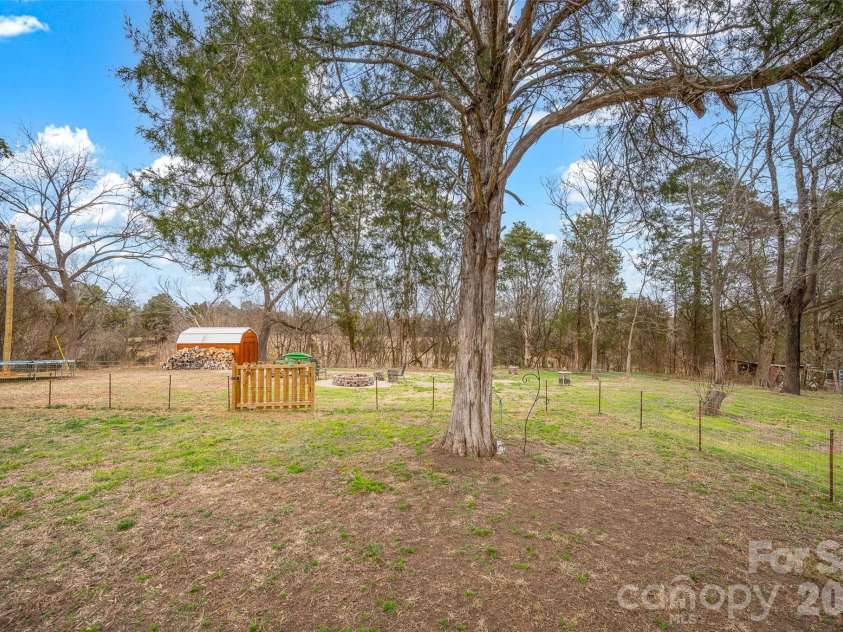 3740 Woodleaf Road, Salisbury, NC 28147.  MLS# CAR4340327, YatesRealty ID 24881. 