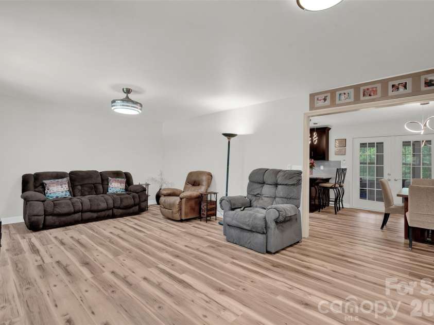 3740 Woodleaf Road, Salisbury, NC 28147.  MLS# CAR4340327, YatesRealty ID 24881. 