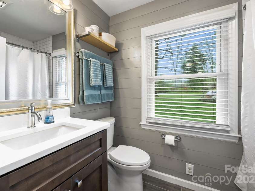 9025 Shields Drive, Huntersville, NC 28078.  MLS# CAR4242533, YatesRealty ID 24881. 