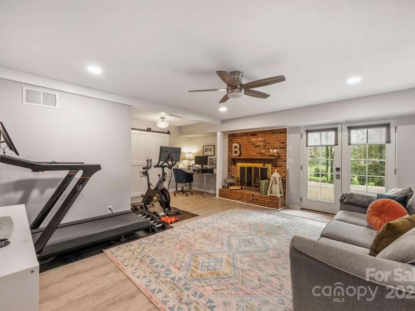 9025 Shields Drive, Huntersville, NC 28078.  MLS# CAR4242533, YatesRealty ID 24881. 