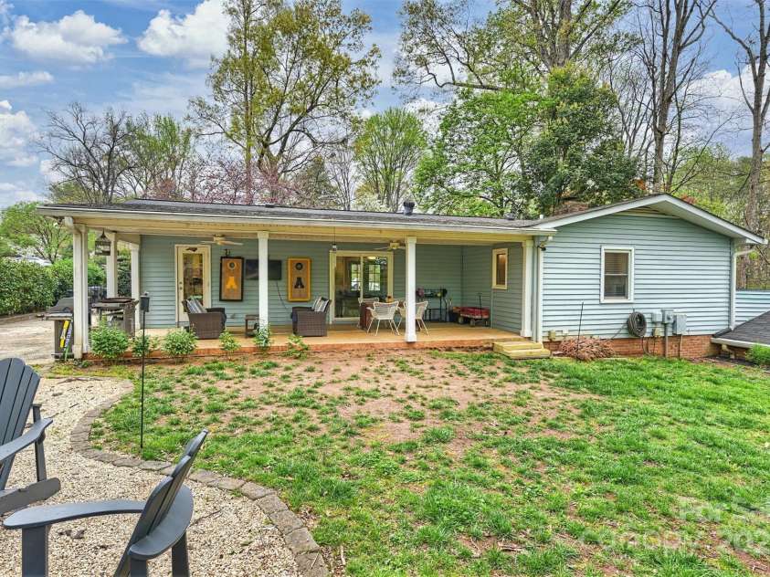 9025 Shields Drive, Huntersville, NC 28078.  MLS# CAR4242533, YatesRealty ID 24881. 