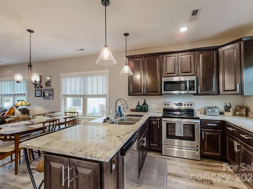 104 Wheeler Road, Weaverville, NC 28787.  MLS# CAR4260241, YatesRealty ID 24882. 