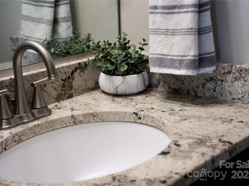 104 Wheeler Road, Weaverville, NC 28787.  MLS# CAR4260241, YatesRealty ID 24882. Main Level 1/2 Bath