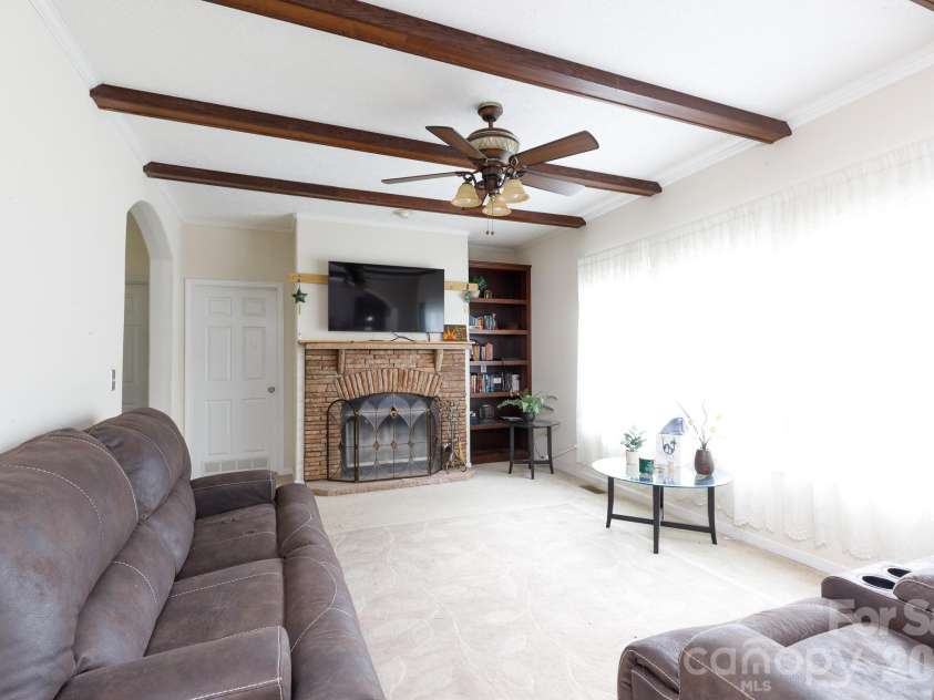 854 Butler Lake Road, Chester, SC 29706.  MLS# CAR4385328, YatesRealty ID 24883. 