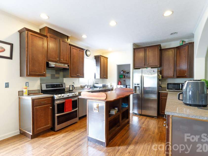 854 Butler Lake Road, Chester, SC 29706.  MLS# CAR4385328, YatesRealty ID 24883. 