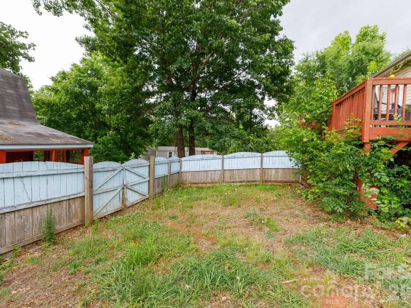 854 Butler Lake Road, Chester, SC 29706.  MLS# CAR4385328, YatesRealty ID 24883. 