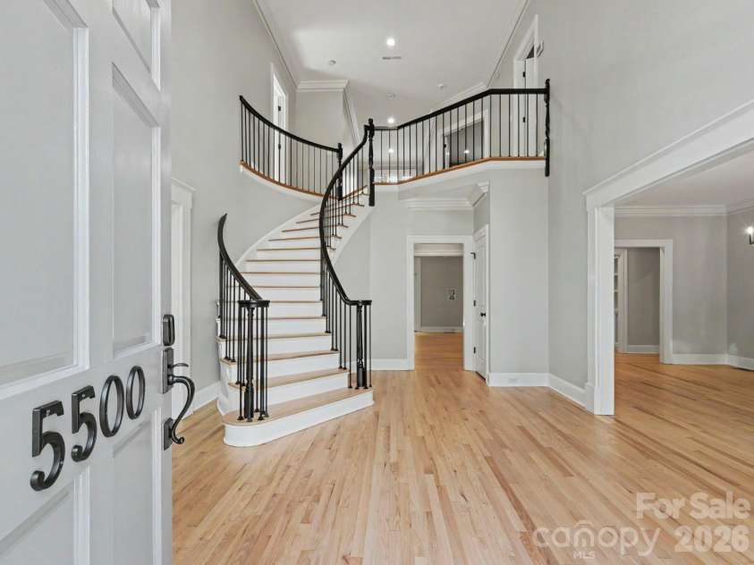 5500 Hardison Road, Charlotte, NC 28226.  MLS# CAR4382791, YatesRealty ID 24886. 