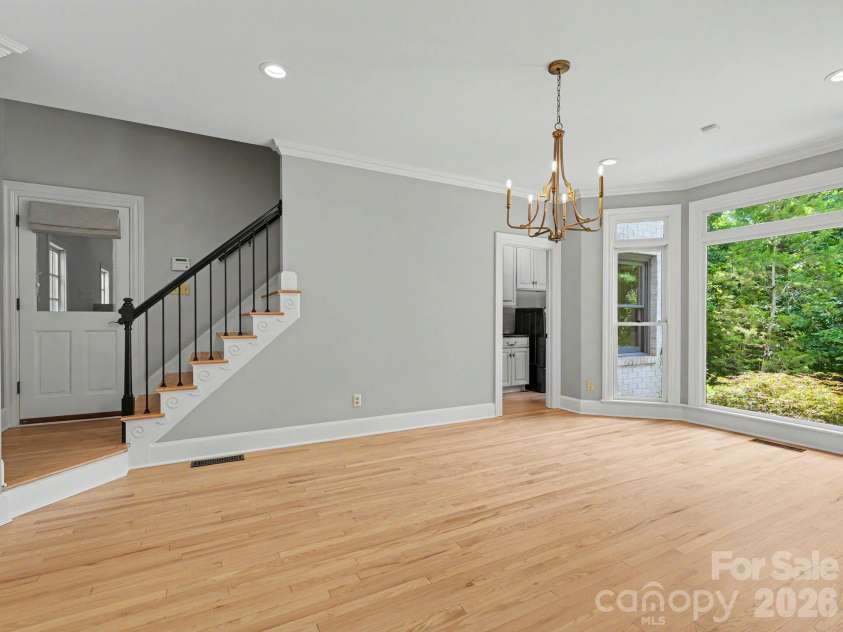 5500 Hardison Road, Charlotte, NC 28226.  MLS# CAR4382791, YatesRealty ID 24886. 