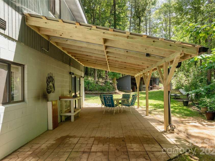 64 Mine Mountain Drive, Pisgah Forest, NC 28768.  MLS# CAR4277218, YatesRealty ID 24886. 