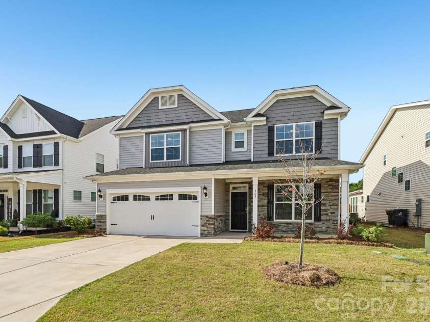 369 Stillington Street, Lexington, SC 29072.  MLS# CAR4366155, YatesRealty ID 24888. 