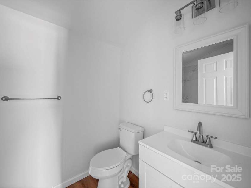 815 Church Street, Kings Mountain, NC 28086.  MLS# CAR4277255, YatesRealty ID 24888. Shared full second bath