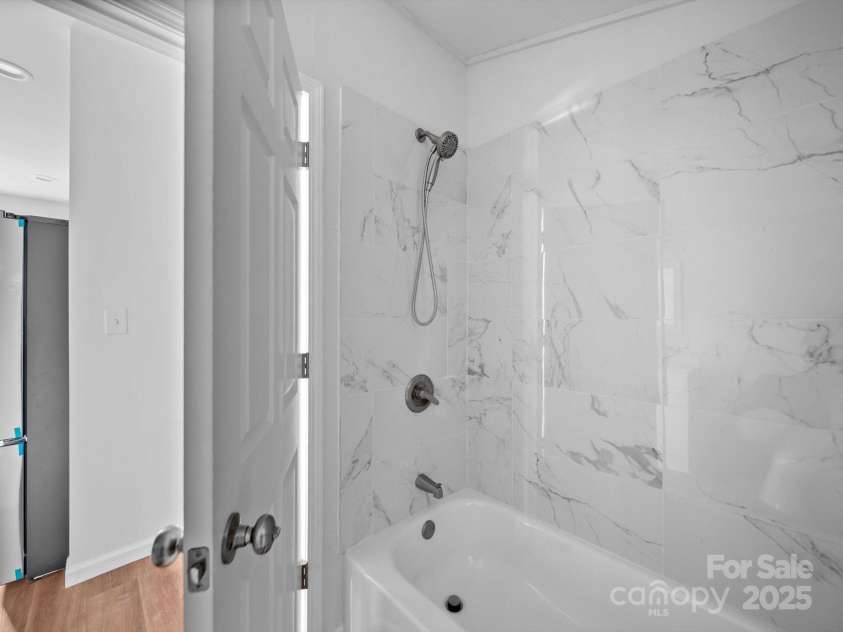 815 Church Street, Kings Mountain, NC 28086.  MLS# CAR4277255, YatesRealty ID 24888. Shared full second bath