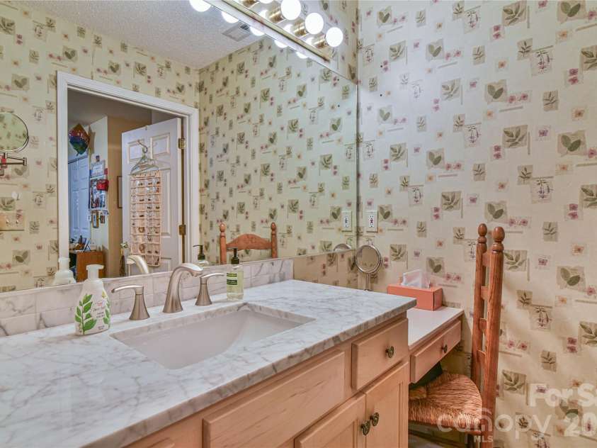 13 Silver Place, Black Mountain, NC 28711.  MLS# CAR4382808, YatesRealty ID 24890. Another View