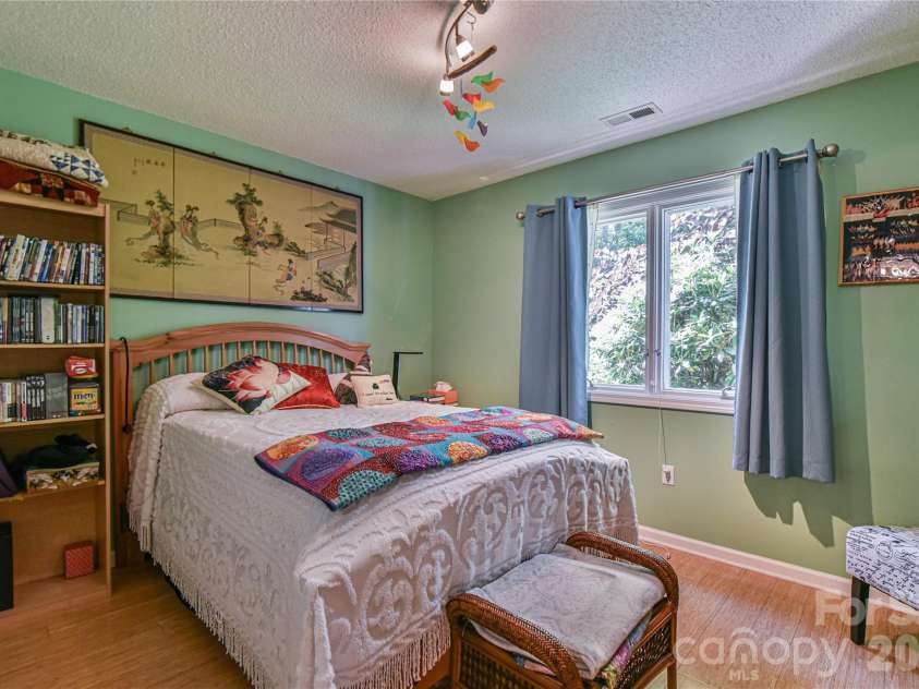 13 Silver Place, Black Mountain, NC 28711.  MLS# CAR4382808, YatesRealty ID 24890. Primary Bedroom
