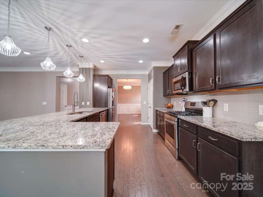 120 Autumn Mist Road, Statesville, NC 28677.  MLS# CAR4259210, YatesRealty ID 24891. 