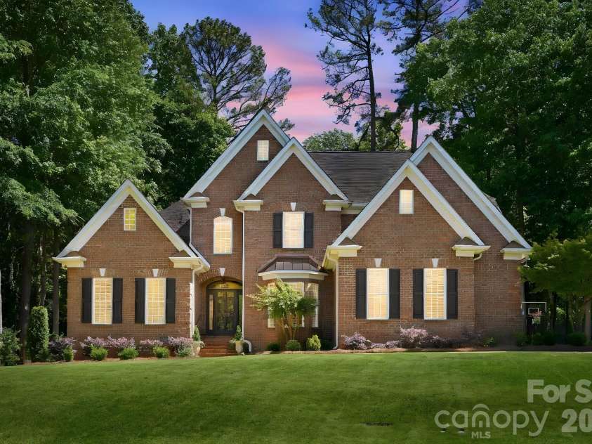 380 Colleton Court, Rock Hill, SC 29732.  MLS# CAR4381464, YatesRealty ID 24891. 