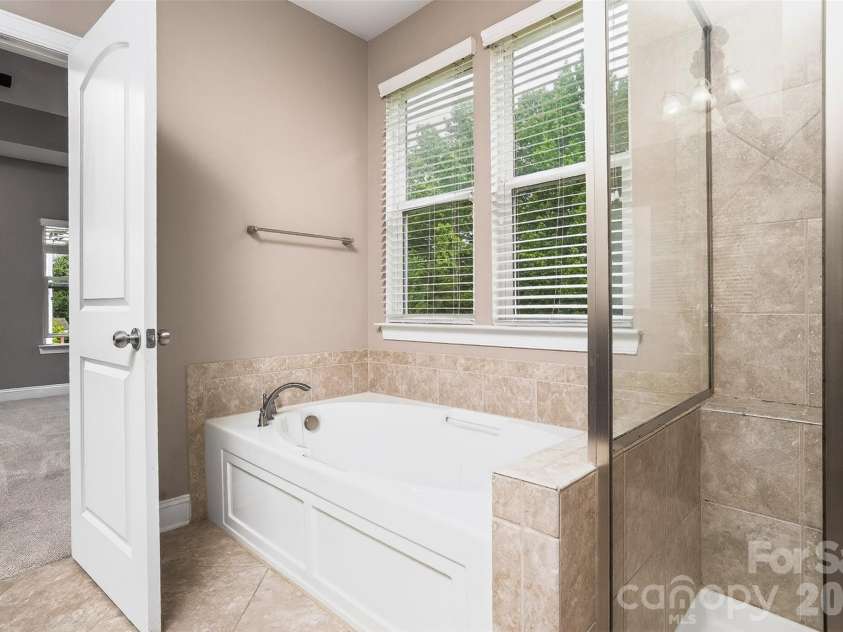 3000 Fallondale Road, Waxhaw, NC 28173.  MLS# CAR4371670, YatesRealty ID 24892. 