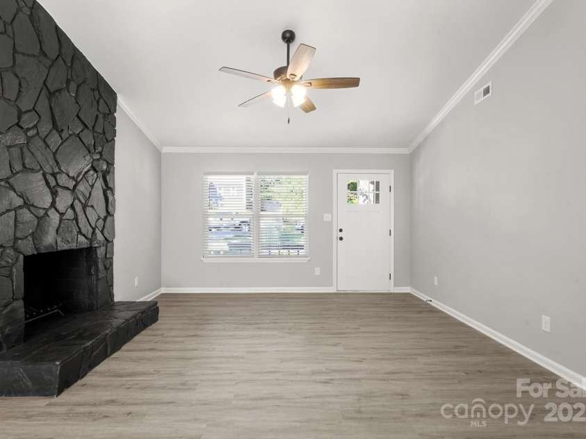 6515 Santa Cruz Trail, Charlotte, NC 28227.  MLS# CAR4274294, YatesRealty ID 24892. 