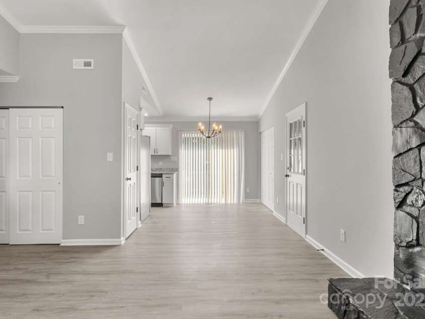 6515 Santa Cruz Trail, Charlotte, NC 28227.  MLS# CAR4274294, YatesRealty ID 24892. 