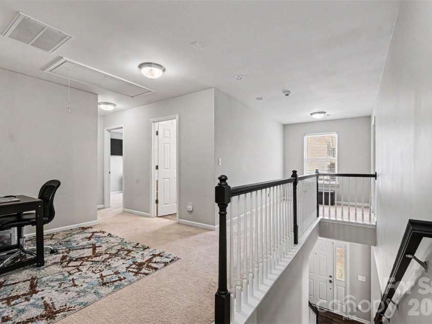 10103 Caldwell Forest Drive, Charlotte, NC 28213.  MLS# CAR4382156, YatesRealty ID 24893. 