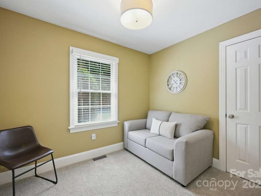 4824 Waxhaw Farms Road, Waxhaw, NC 28173.  MLS# CAR4270234, YatesRealty ID 24893. This room can be a Den, Workout, or Flex Room! How do you think you'd use it?