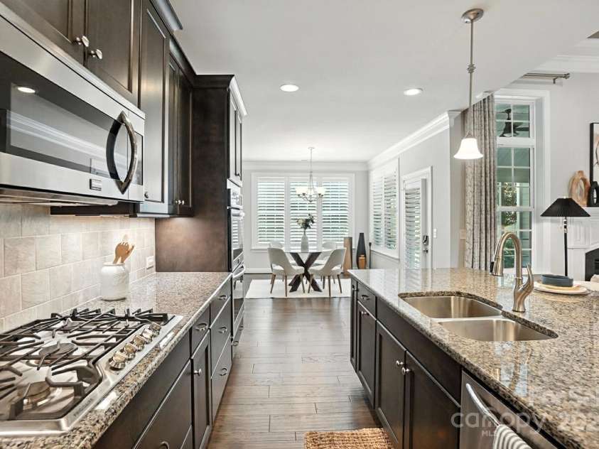 551 Brightleaf Place, Concord, NC 28027.  MLS# CAR4277097, YatesRealty ID 24894. 