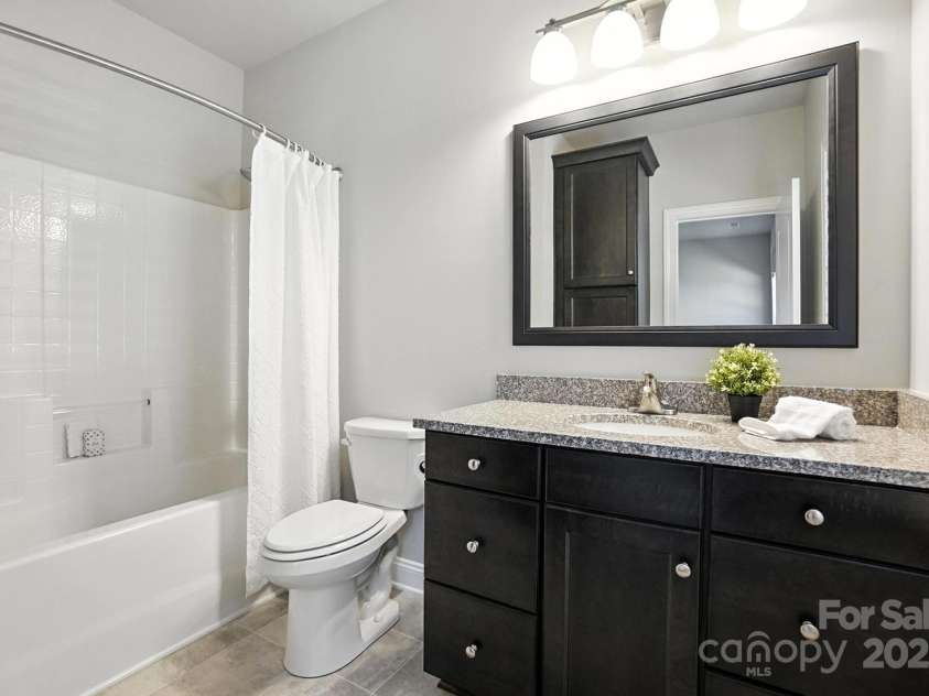 551 Brightleaf Place, Concord, NC 28027.  MLS# CAR4277097, YatesRealty ID 24894. 