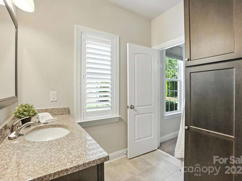 551 Brightleaf Place, Concord, NC 28027.  MLS# CAR4277097, YatesRealty ID 24894. 