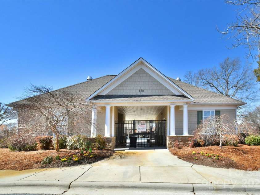 551 Brightleaf Place, Concord, NC 28027.  MLS# CAR4277097, YatesRealty ID 24894. 