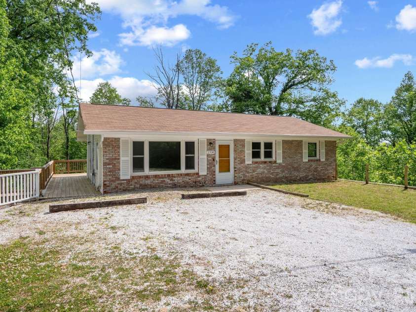 2338 Greater Druid Hills Boulevard, Hendersonville, NC 28791.  MLS# CAR4327044, YatesRealty ID 24895. 