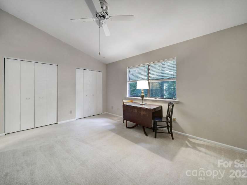 8416 Rittenhouse Circle, Charlotte, NC 28270.  MLS# CAR4273767, YatesRealty ID 24895. 