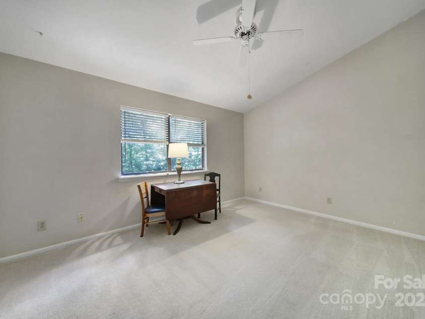 8416 Rittenhouse Circle, Charlotte, NC 28270.  MLS# CAR4273767, YatesRealty ID 24895. 