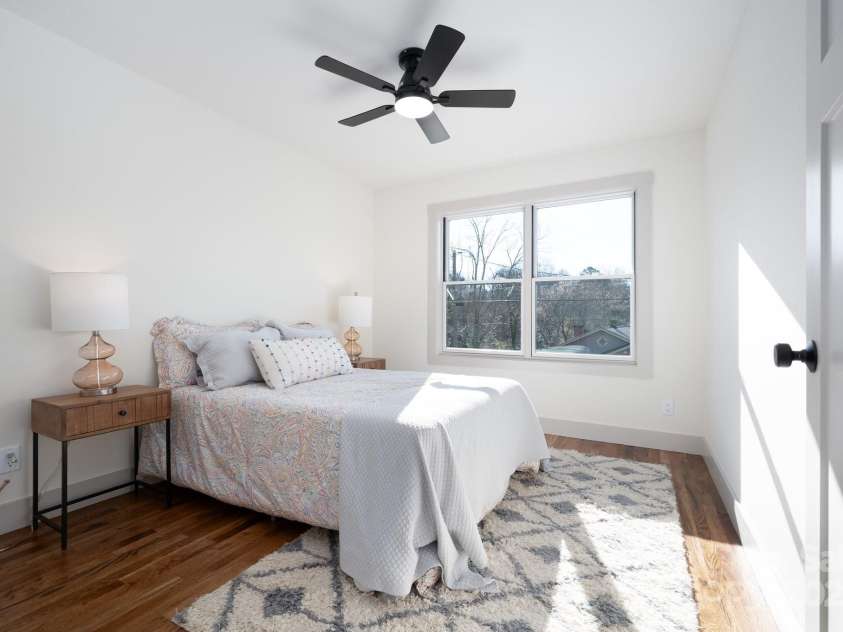 88 Pershing Road, Asheville, NC 28805.  MLS# CAR4204009, YatesRealty ID 24896. Bedrooms Have High Ceilings and Large Windows