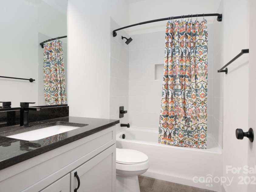 88 Pershing Road, Asheville, NC 28805.  MLS# CAR4204009, YatesRealty ID 24896. Full Bathroom in Basement