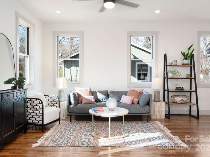 88 Pershing Road, Asheville, NC 28805.  MLS# CAR4204009, YatesRealty ID 24896. Light-filled Living Room