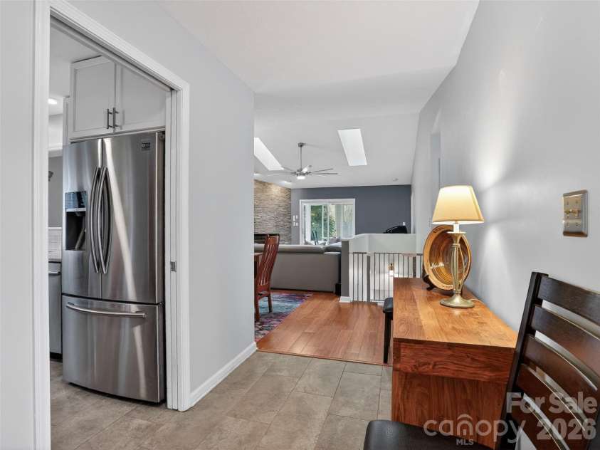 17 Driver Court, Hendersonville, NC 28739.  MLS# CAR4346036, YatesRealty ID 24897. 