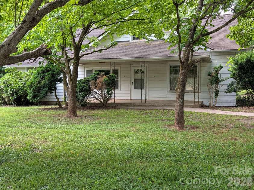 1517 NC 10 Highway, Newton, NC 28658.  MLS# CAR4376463, YatesRealty ID 24898. 
