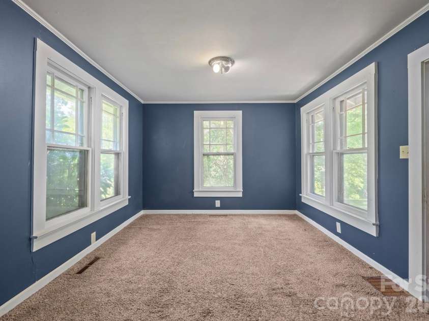 1517 NC 10 Highway, Newton, NC 28658.  MLS# CAR4376463, YatesRealty ID 24898. 
