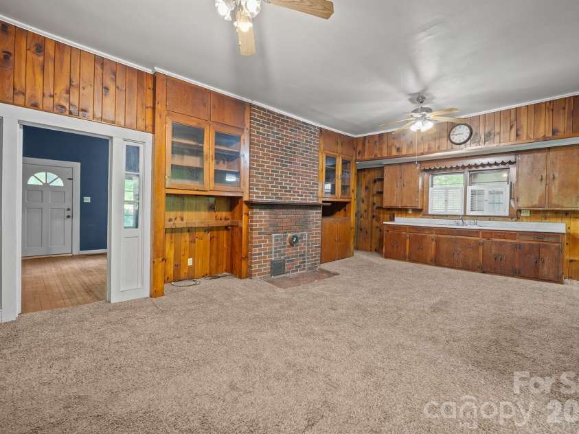 1517 NC 10 Highway, Newton, NC 28658.  MLS# CAR4376463, YatesRealty ID 24898. 