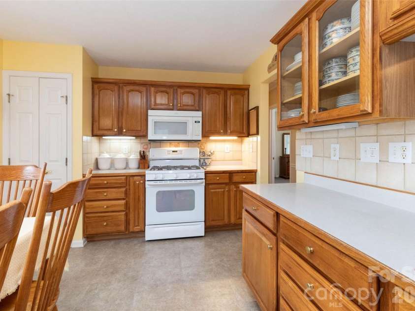 45 Presbyterian Church Road, Mills River, NC 28759.  MLS# CAR4379732, YatesRealty ID 24899. 