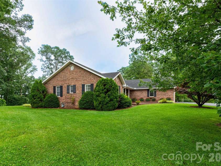 45 Presbyterian Church Road, Mills River, NC 28759.  MLS# CAR4379732, YatesRealty ID 24899. 