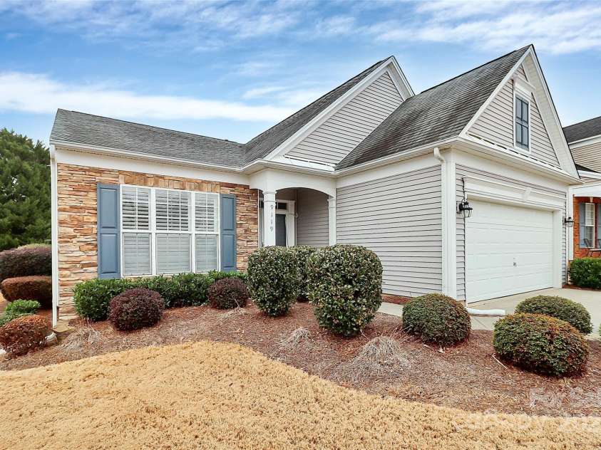9119 Gander Drive, Charlotte, NC 28277.  MLS# CAR4222064, YatesRealty ID 24899. 2 bed/2 bath/office