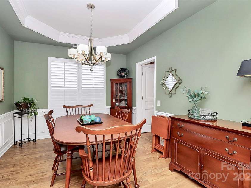 9119 Gander Drive, Charlotte, NC 28277.  MLS# CAR4222064, YatesRealty ID 24899. Dining room
