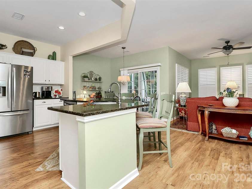 9119 Gander Drive, Charlotte, NC 28277.  MLS# CAR4222064, YatesRealty ID 24899. Open Floorplan