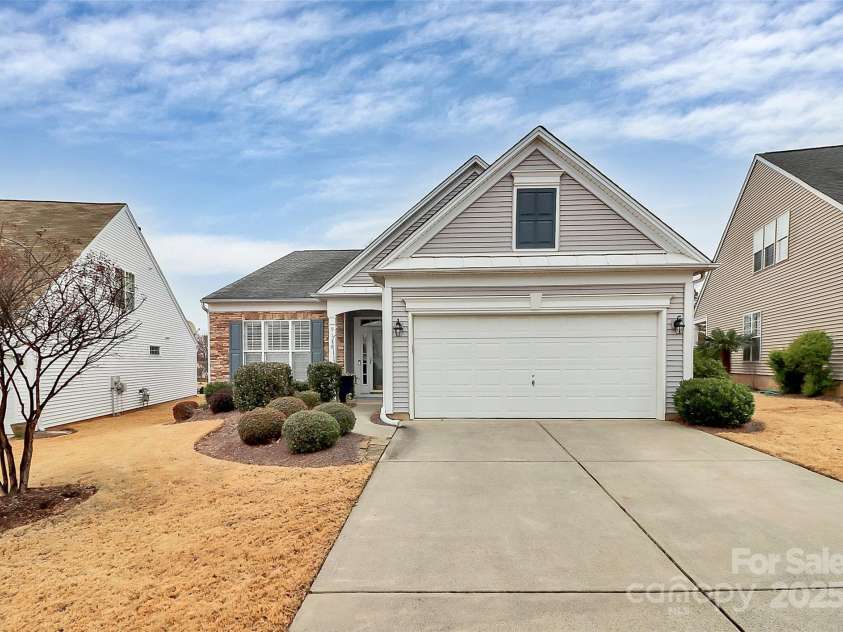 9119 Gander Drive, Charlotte, NC 28277.  MLS# CAR4222064, YatesRealty ID 24899. Welcome Home!