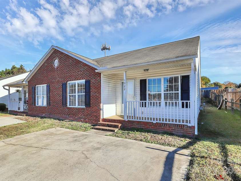 1022 Cherry Meadow Lane, Rock Hill, SC 29732.  MLS# CAR4321936, YatesRealty ID 2490. 