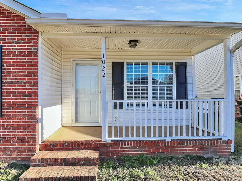 1022 Cherry Meadow Lane, Rock Hill, SC 29732.  MLS# CAR4321936, YatesRealty ID 2490. 